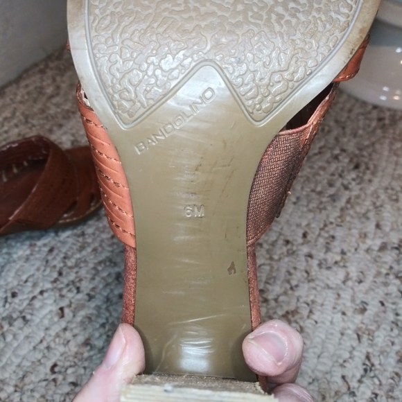 3/$18 Vintage 1970's Bandolino Boho Brown Leather Slide Stacked Heel Sandals - Picture 11 of 12